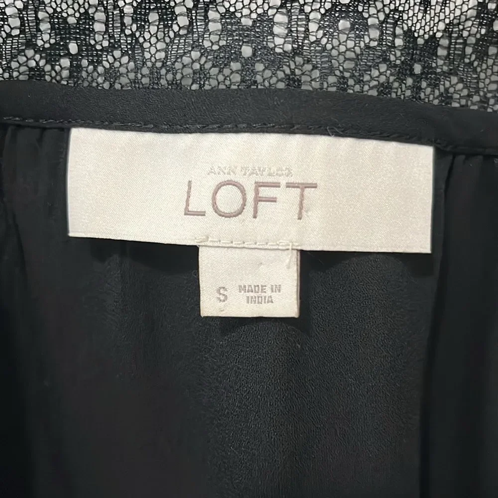 LOFT Sleeveless Lace Back and Pocket Camisole, Black, Size S - Picture 6 of 6